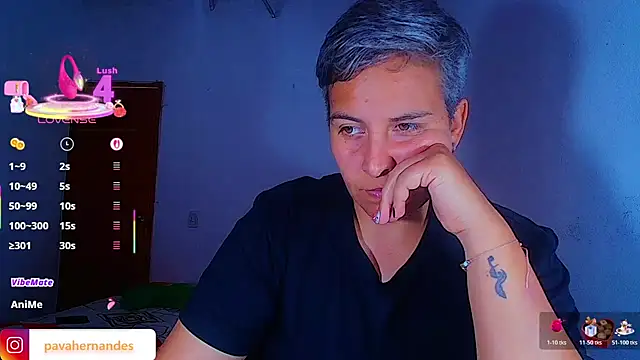 Yessi_rousse élő XXX-chatje