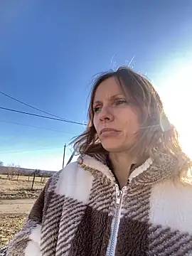 Anita-Smith Show in webcam