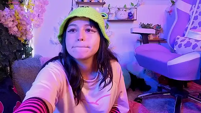 Eymmy_24 라이브 XXX 채팅