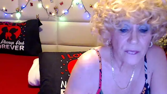 HappyWomanOn 现场XXX聊天