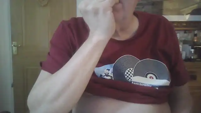 Show de 3161beckbug na webcam