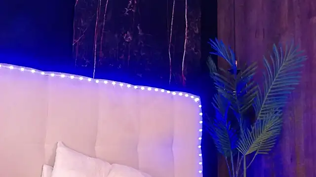 MelanieBrownn's Live XXX Chat