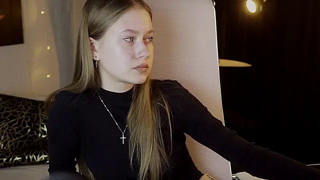 EveMundie live XXX chat