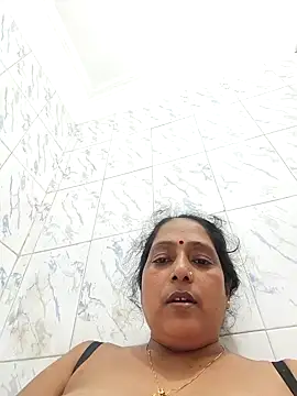 Hot-Sana2 Adlı Modelin Canlı XXX Sohbeti