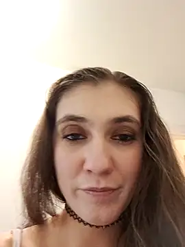 SamaraShadow Adlı Modelin Canlı XXX Sohbeti