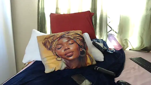 Foxybrownxx1: онлайн-секс-чат