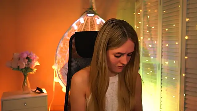 DeboraLarson Live XXX Chat