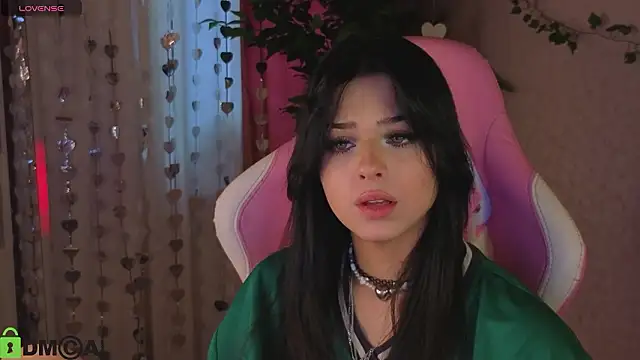 Leslie_Wholsh 即時 XXX 聊天