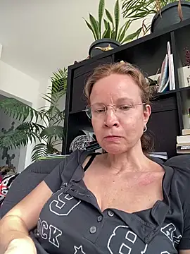 AnnikaRose's Live XXX Chat