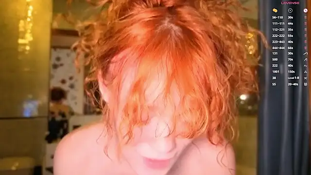 Chatroom XXX en direct de emiliyafox_