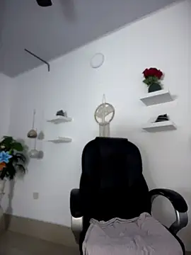 Chatroom XXX en direct de jazmin_anbar