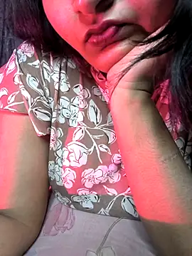 drakezone: διαδικτυακό σόου στην κάμερα