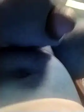 casal_spzl: διαδικτυακό σόου στην κάμερα