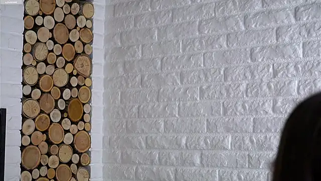 LowOncoming – Live XXX-chat