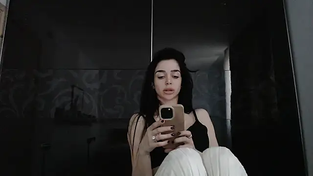 gglingeriee: онлайн-секс-чат