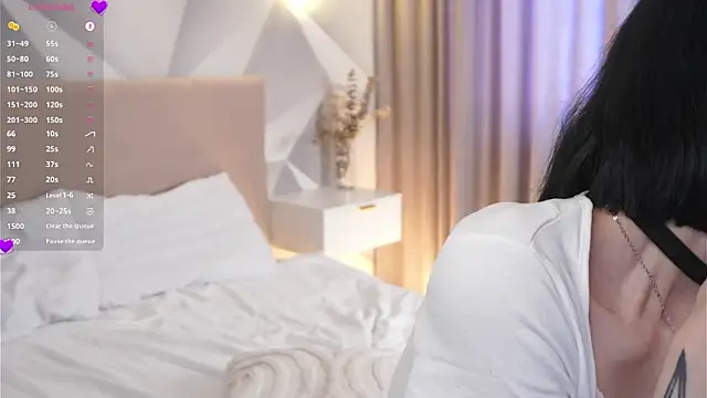 DeliaLoma Chat XXX in diretta