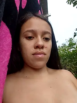 Pokazy przed kamerką – lachiki_plus