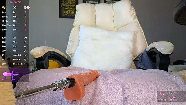 _Queen_lady_'s Live XXX Chat