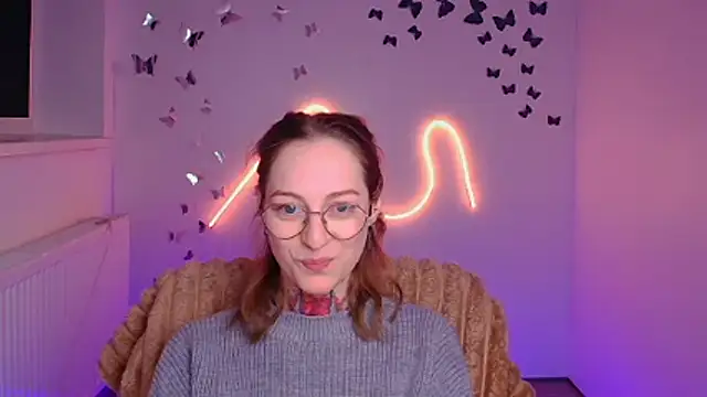 دردشة Esmi_Winter الجنسية المباشرة