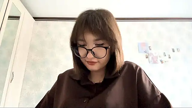 Bella_Voraesynd's Webcam Show