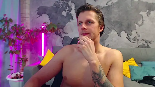 VikingChrisss: онлайн-секс-чат