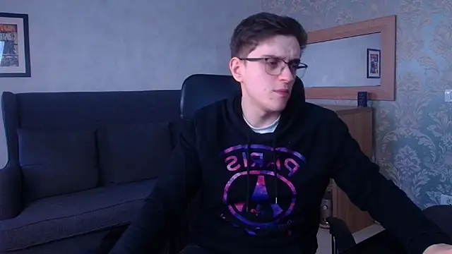 FelixStarkk webkamerás műsora