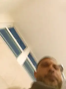 tropikboy's Live XXX Chat