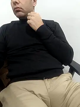 Yaman_33 现场XXX聊天