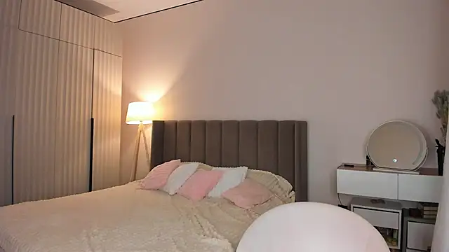 missliiaa 现场XXX聊天