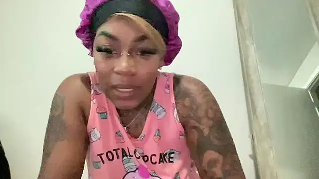 Creamesensation's Live XXX Chat