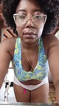 ChanneldelaCroix Adlı Modelin Canlı XXX Sohbeti