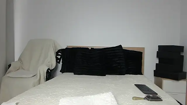 Layla23a – Naživo XXX chat
