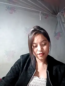 Chatroom XXX en direct de Alice-567