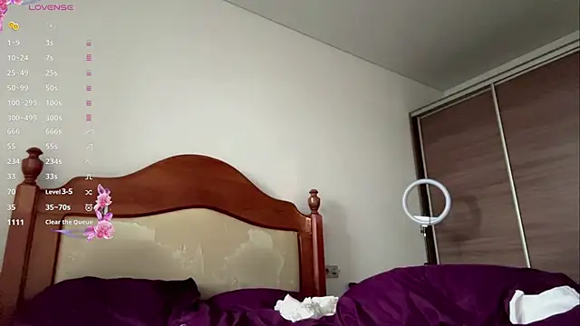 Živý XXX chat Little_ines