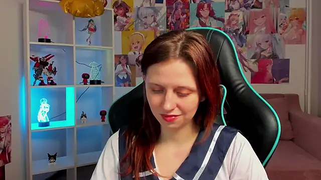 FreyaVey élő XXX-chatje