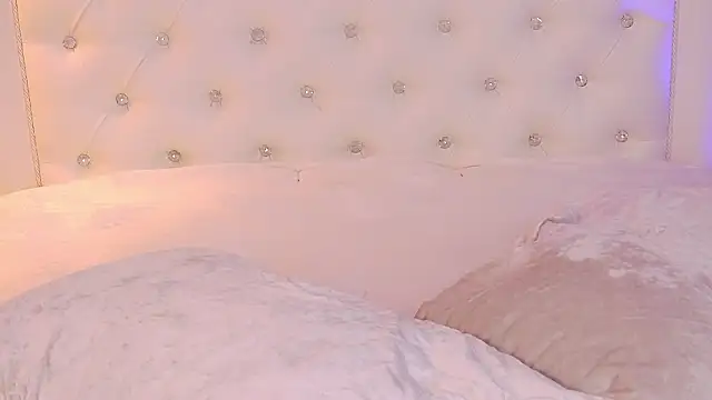 S_andra_'s Live XXX Chat