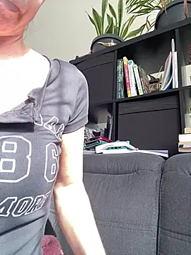 XXX chat uživo modela AnnikaRose