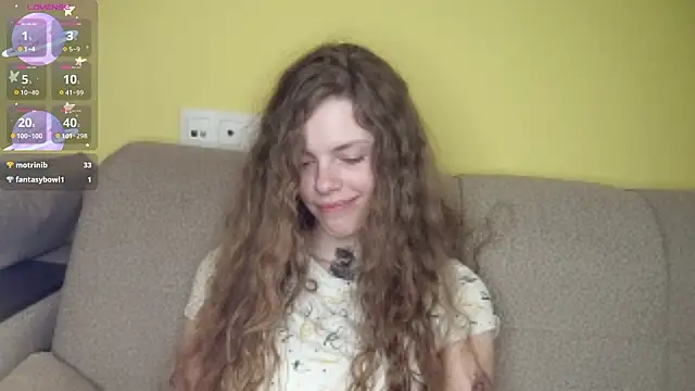 RayaNenlia élő XXX-chatje