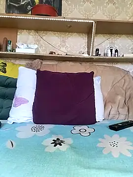 MS-66n Live XXX chat