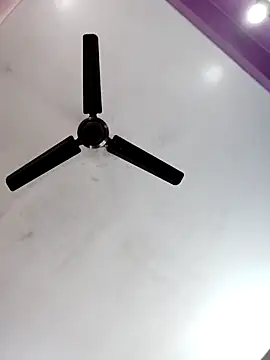 XXX chat uživo modela Ivymybae