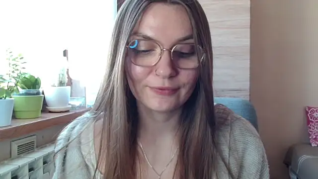 LooveELLYx Adlı Modelin Canlı XXX Sohbeti