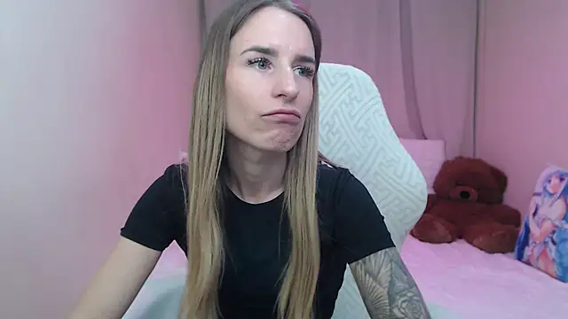 DeboraHorny Chat XXX in diretta