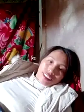 Gummiesu Show Webcam