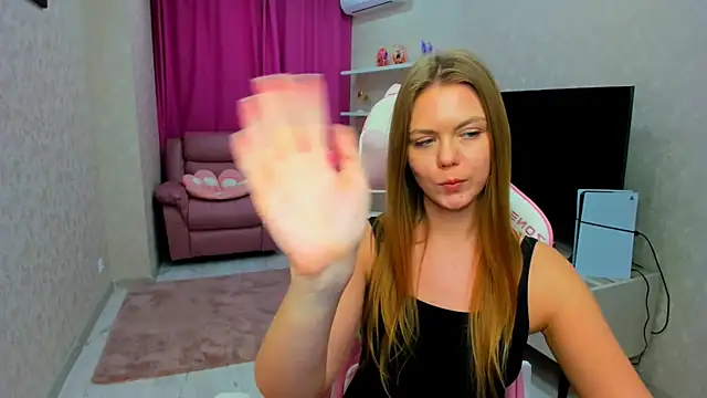 Strawberrye's Live XXX Chat