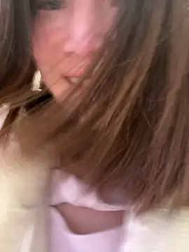 littleqiu 在線直播表演