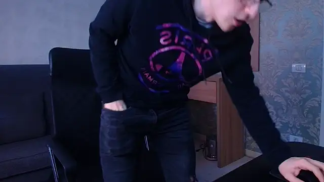 FelixStarkk's Live XXX Chat