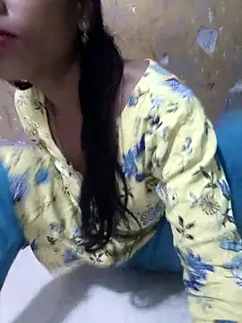 Czat XXX na żywo – Itz_Aisha__