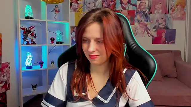 FreyaVey: онлайн-секс-чат