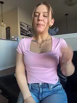 AllesandraLove Show in webcam