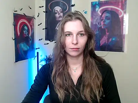 StrangerGi's Live XXX Chat